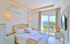 Linda Beach Class Hotel